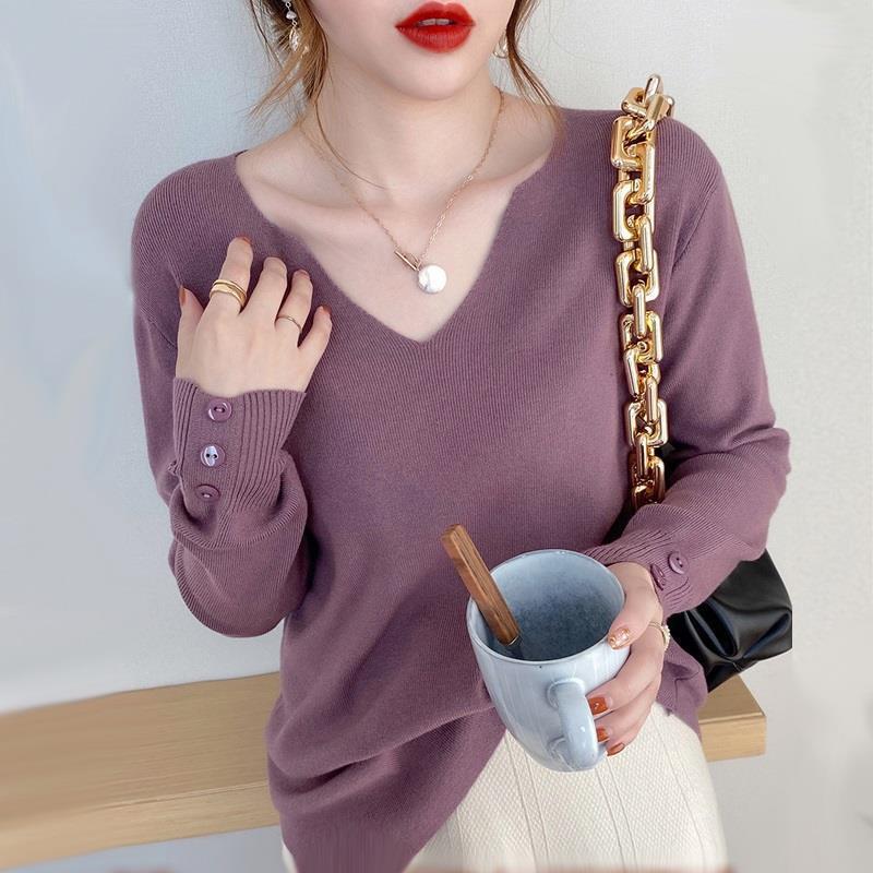 V-neck sweater autumn new 2024 long sleeve thin top early autumn sweater Korean gentle style base shirt