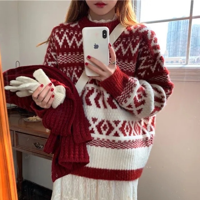 Autumn and Winter Thickened Red Christmas Trendy Sweater for Petite Women's Retro Loose Outer Wear Lazy Style Inner Knitted Sweater