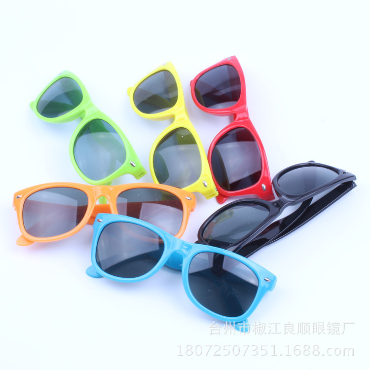 Children's sunglasses new rice nail fashion men's and women's sunglasses spot wholesale children's plastic sunglasses glasses