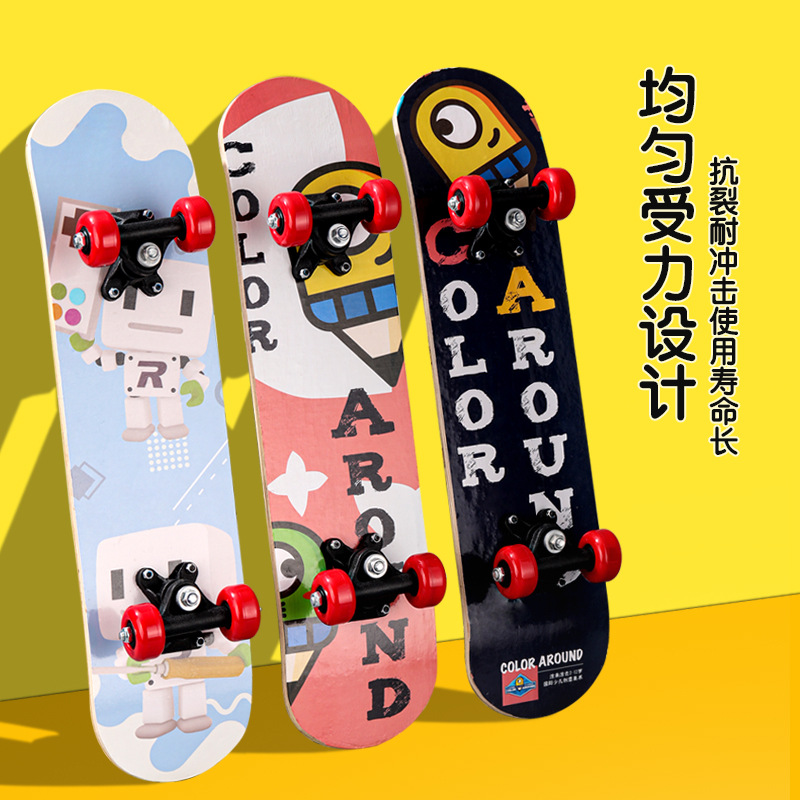 New 2406 four-wheel skateboard double-sided sticker beginners children 60cm double warped Maple cartoon skateboard wholesale