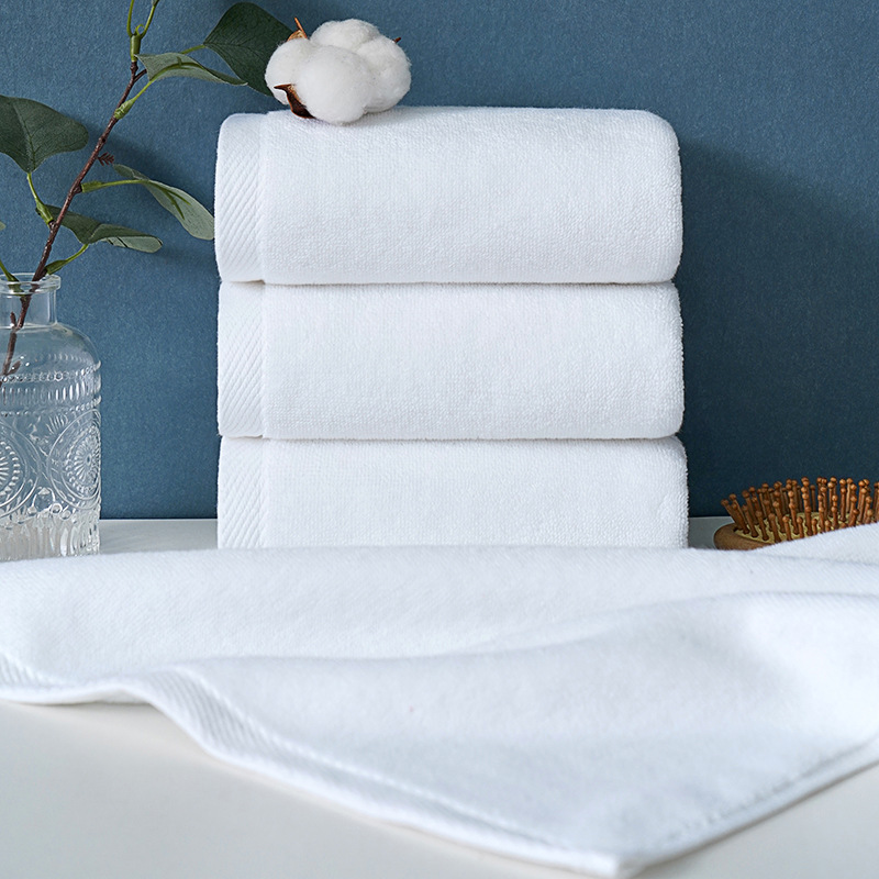 Hotel White Towel Cotton Thickened Absorbent Beauty Salon Homestay Bath Hotel Cotton White Towel Embroidered logo