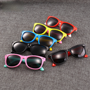 Factory new spot wholesale silicone UV protection sunglasses baby glasses polarized children sunglasses 802