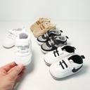 Spring and autumn 1-year-old baby soft bottom non-slip Sports small white shoes men's and women's treasure Velcro toddler baby shoes wholesale