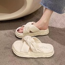 New Summer Explosions Thick Bottom Cross Slippers Women's Outer Wear Beach Fashion All-match Non-slip Fairy Style Platform Bottom Sandals