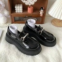 Vintage Thick-soled British-style Loafers Women's 2024 New Korean-style Casual Fashion All-match Slip-on Niche Women's Shoes