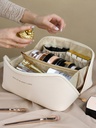 Puleather Cloud Pillow Cosmetic Bag Large Capacity High Color Travel Portable Toiletry Bag Wholesale Cosmetic Storage Bag