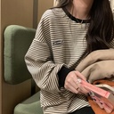 A generation of striped T-shirt bottoming shirt women's autumn new round neck long sleeve sweater women's Korean version of clothes to wear outside