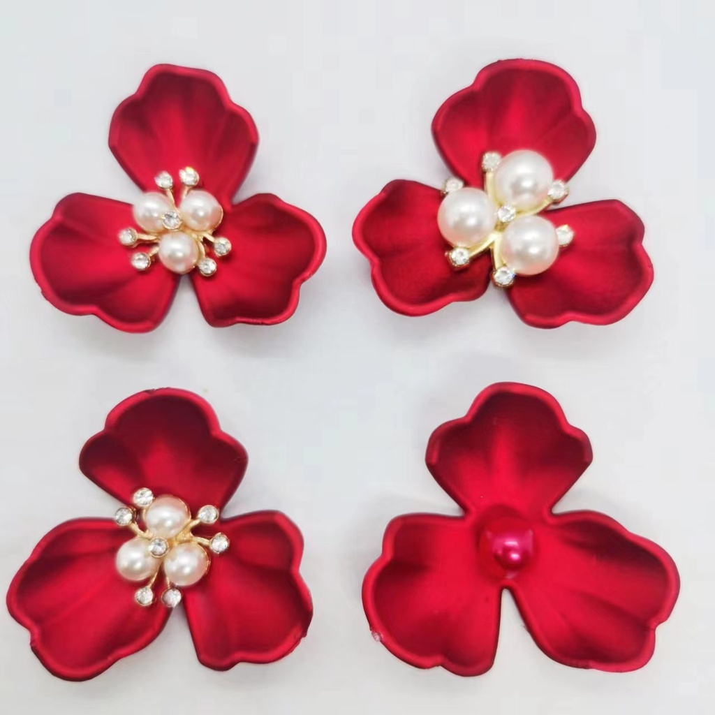 New Chinese Wedding Corsage Bride and Groom Wedding Accessories Red Three-petal Bead Flower diy Accessories