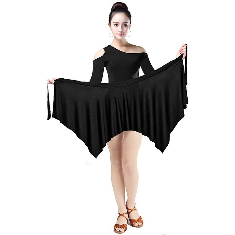 Special new Latin dance waist towel adult women irregular national dance triangle towel practice lace hip towel skirt price standard